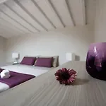 Macci